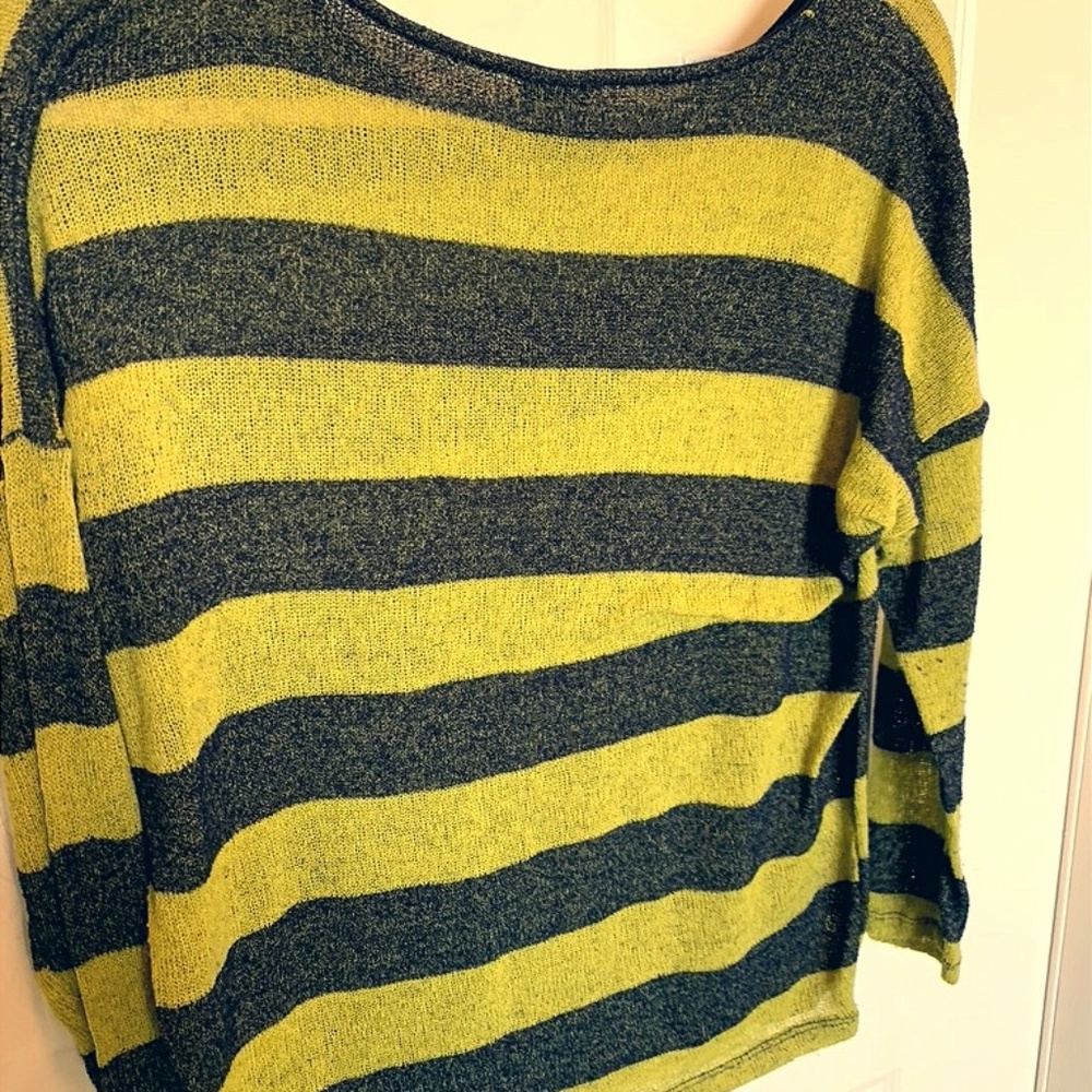Bobeau Green & Navy Light Sweater
